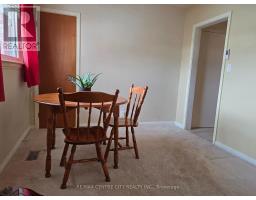 193 ARLINGTON CRESCENT - 6