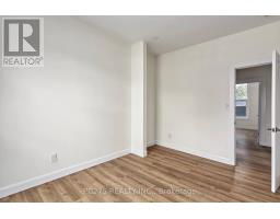 272 VIDAL STREET S - 13