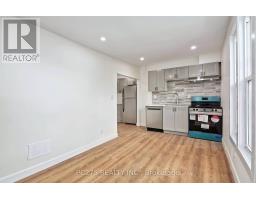 272 VIDAL STREET S - 22