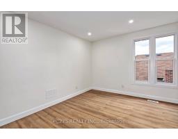 272 VIDAL STREET S - 27