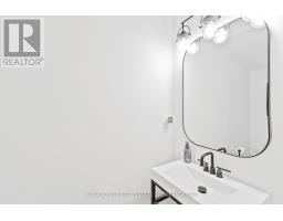 181 WELLINGTON STREET - 21