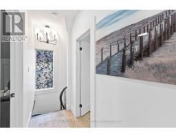 181 WELLINGTON STREET - 32