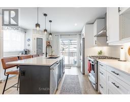 29 JUNIPER CRESCENT - 10