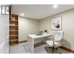 29 JUNIPER CRESCENT - 24