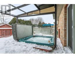 29 JUNIPER CRESCENT - 28