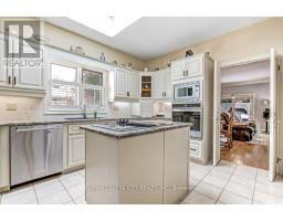 27 - 1200 RIVERSIDE DRIVE - 8