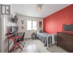 723 APRICOT DRIVE - 29