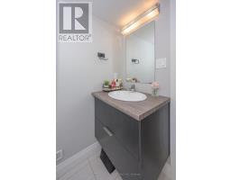 723 APRICOT DRIVE - 42