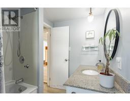 5215 SWITZER DRIVE - 19