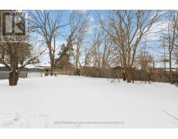 1563 DALE STREET - 12