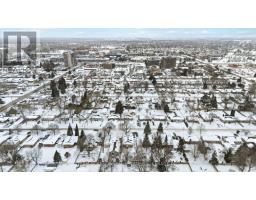 1563 DALE STREET - 30