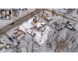 54 MAIN STREET S - 39