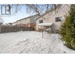 79 SUNRISE CRESCENT - 32