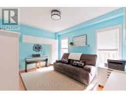 36 SPRUCE STREET W - 12