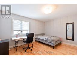 36 SPRUCE STREET W - 17