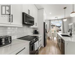 2884 DOYLE DRIVE - 18