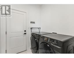 2884 DOYLE DRIVE - 20