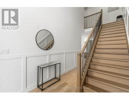 2884 DOYLE DRIVE - 5