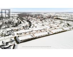 94 REDFORD DRIVE - 25