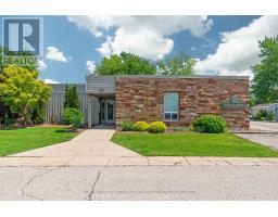 94 REDFORD DRIVE - 27