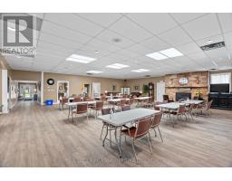 94 REDFORD DRIVE - 31