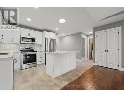 94 REDFORD DRIVE - 6