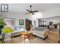 17 - 1337 COMMISSIONERS ROAD W - 16