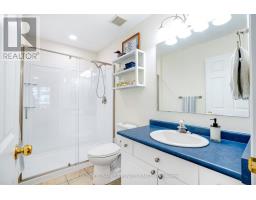 17 - 1337 COMMISSIONERS ROAD W - 22