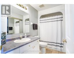 17 - 1337 COMMISSIONERS ROAD W - 26