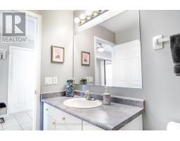 17 - 1337 COMMISSIONERS ROAD W - 27