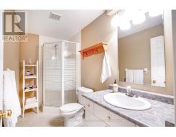 17 - 1337 COMMISSIONERS ROAD W - 35