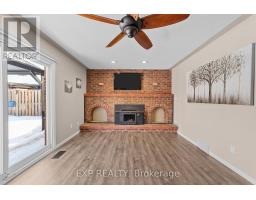 111 ROUNDHILL COURT - 17