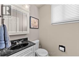 111 ROUNDHILL COURT - 18