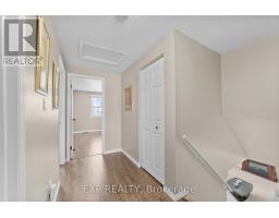 111 ROUNDHILL COURT - 20