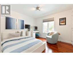 20 CHEROKEE ROAD - 21