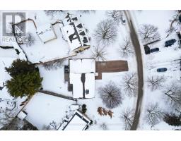 20 CHEROKEE ROAD - 3