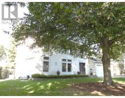 20 CHEROKEE ROAD - 33