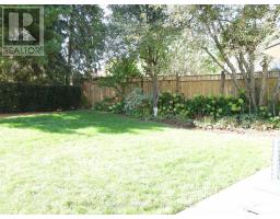 20 CHEROKEE ROAD - 41