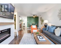 503 - 75 HUXLEY STREET - 17