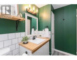 503 - 75 HUXLEY STREET - 27