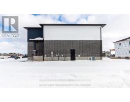 1041 KARENANA ROAD - 38