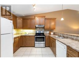 10 - 620 THISTLEWOOD DRIVE - 14