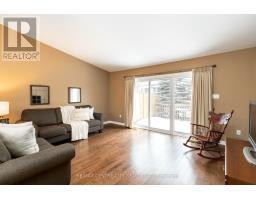 10 - 620 THISTLEWOOD DRIVE - 20