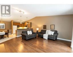 10 - 620 THISTLEWOOD DRIVE - 23