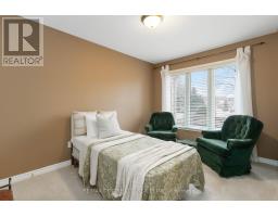 10 - 620 THISTLEWOOD DRIVE - 31