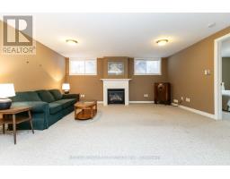 10 - 620 THISTLEWOOD DRIVE - 39