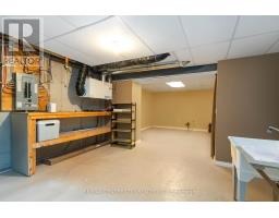 10 - 620 THISTLEWOOD DRIVE - 42