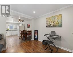44 - 217 MARTINET AVENUE - 14