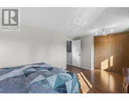 44 - 217 MARTINET AVENUE - 19