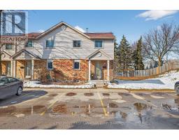 44 - 217 MARTINET AVENUE - 2